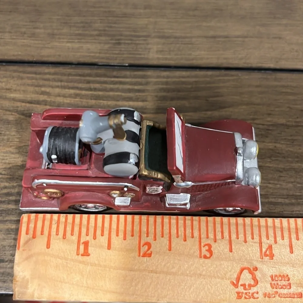 Dept 56 dark red porcelain fire truck hv series 1991